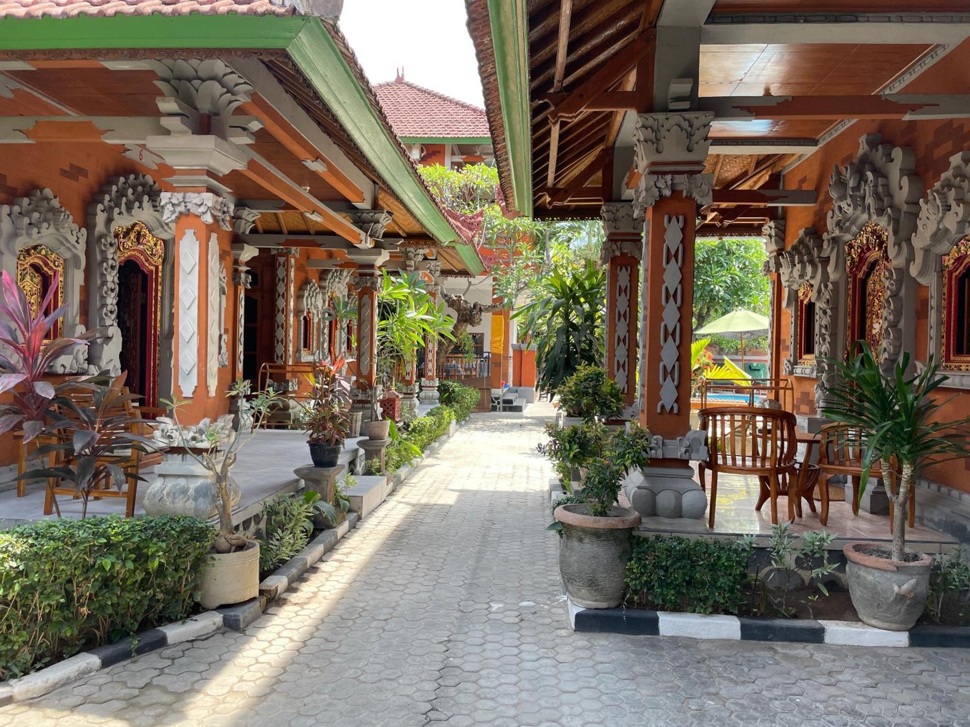 Kubu Elsa Bali Hotel Lovina Екстериор снимка