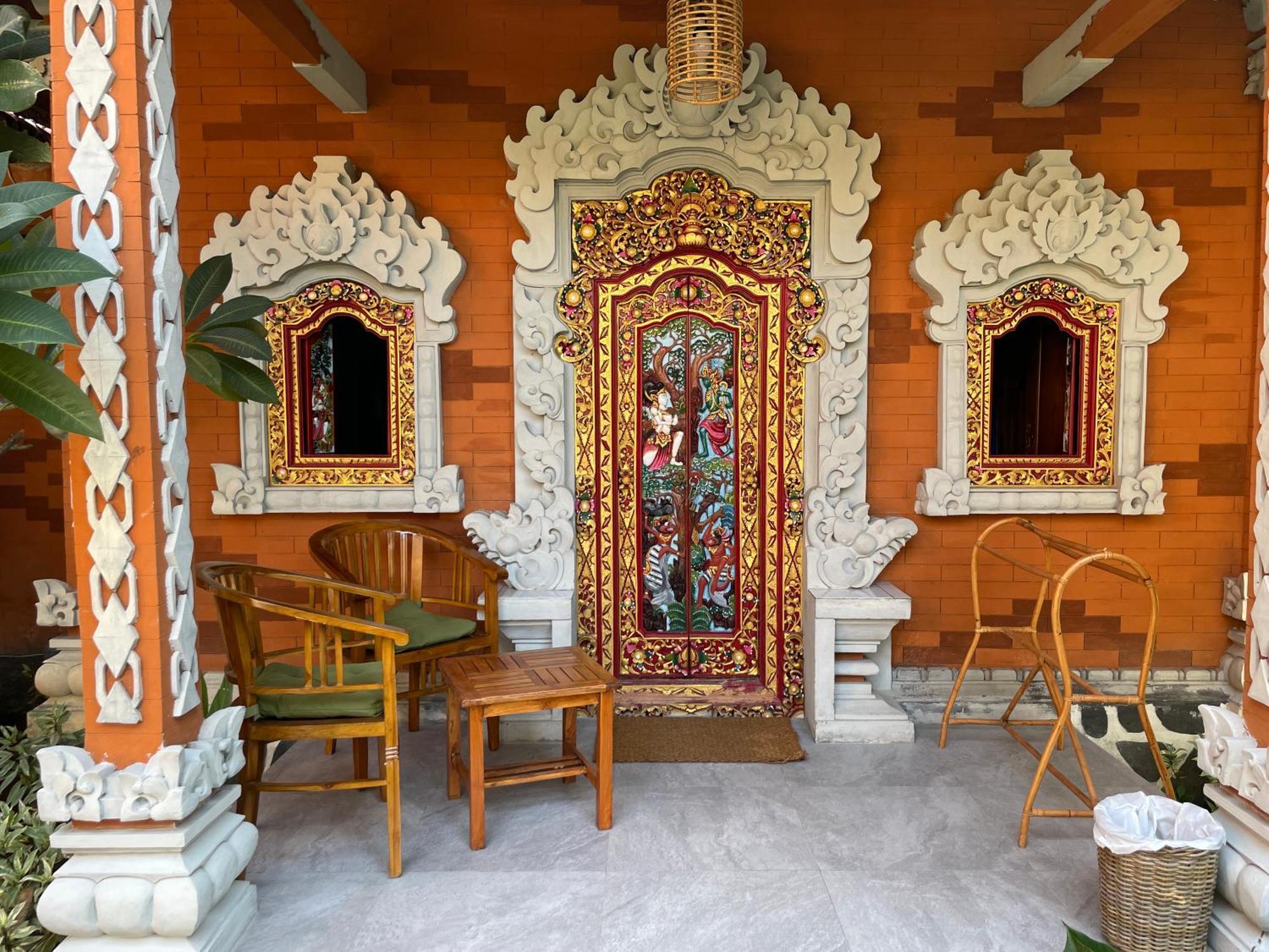 Kubu Elsa Bali Hotel Lovina Стая снимка